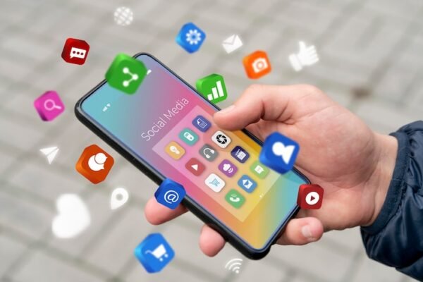 Buzzer Fitnah, Siap-Siap Hisabnya Berat
